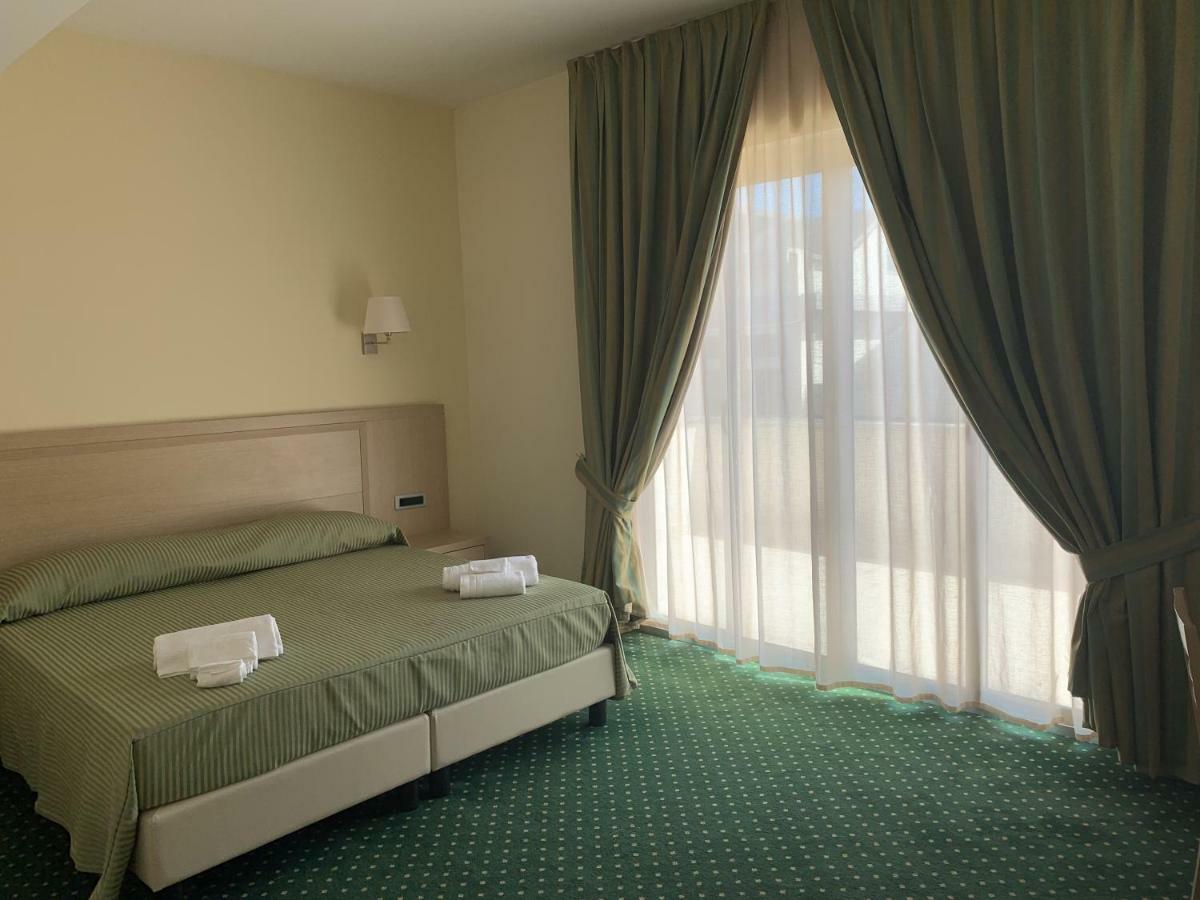 Palace Hotel
